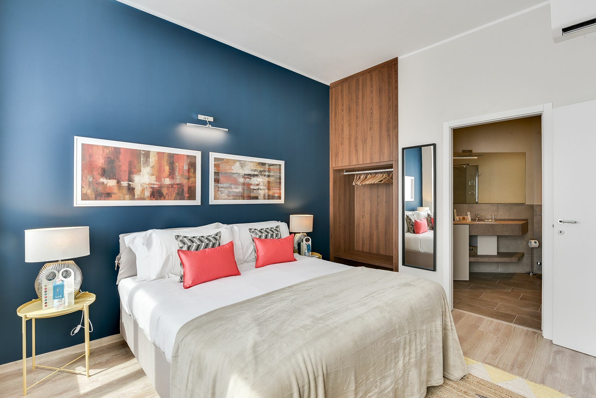Sweet Inn Apartments - Dogana Milan Exterior photo